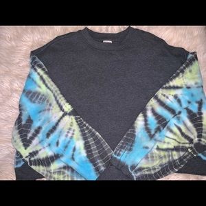 VS Pink Cropped Sweater